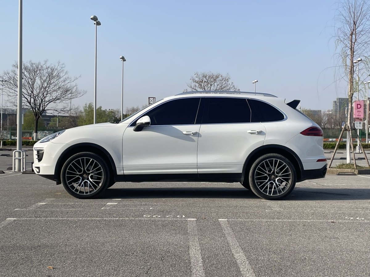 2015年4月保時捷 Cayenne  2015款 Cayenne 3.0T