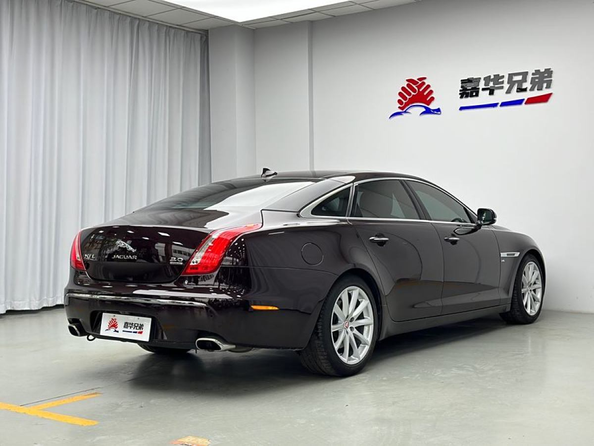 捷豹 XJ  2014款 XJL 3.0 SC 四驅(qū)尊享商務(wù)版圖片