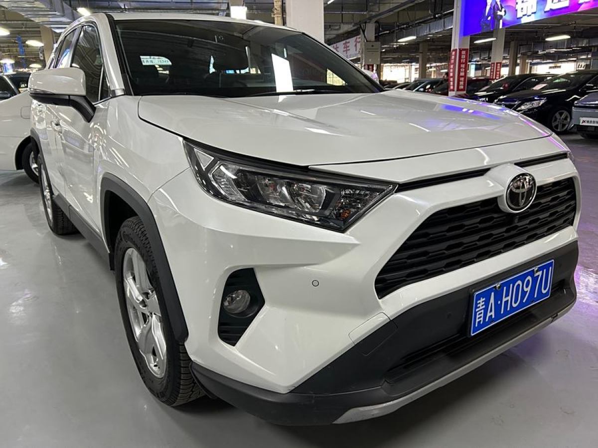 豐田 RAV4榮放  2020款 2.0L CVT四驅風尚PLUS版圖片