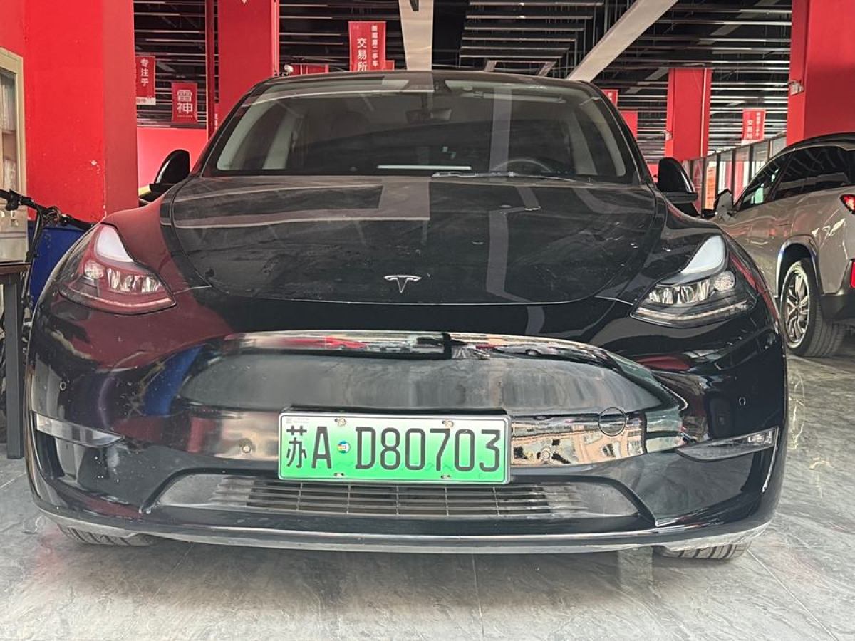 特斯拉 Model 3  2021款 改款 標(biāo)準(zhǔn)續(xù)航后驅(qū)升級版圖片