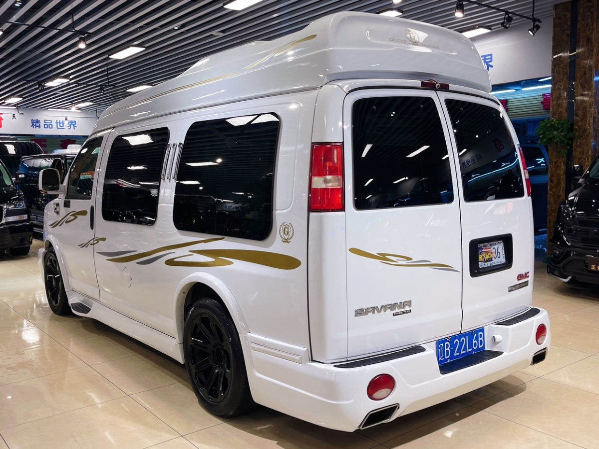 GMC SAVANA  2013款 5.3L 領(lǐng)袖至尊版圖片