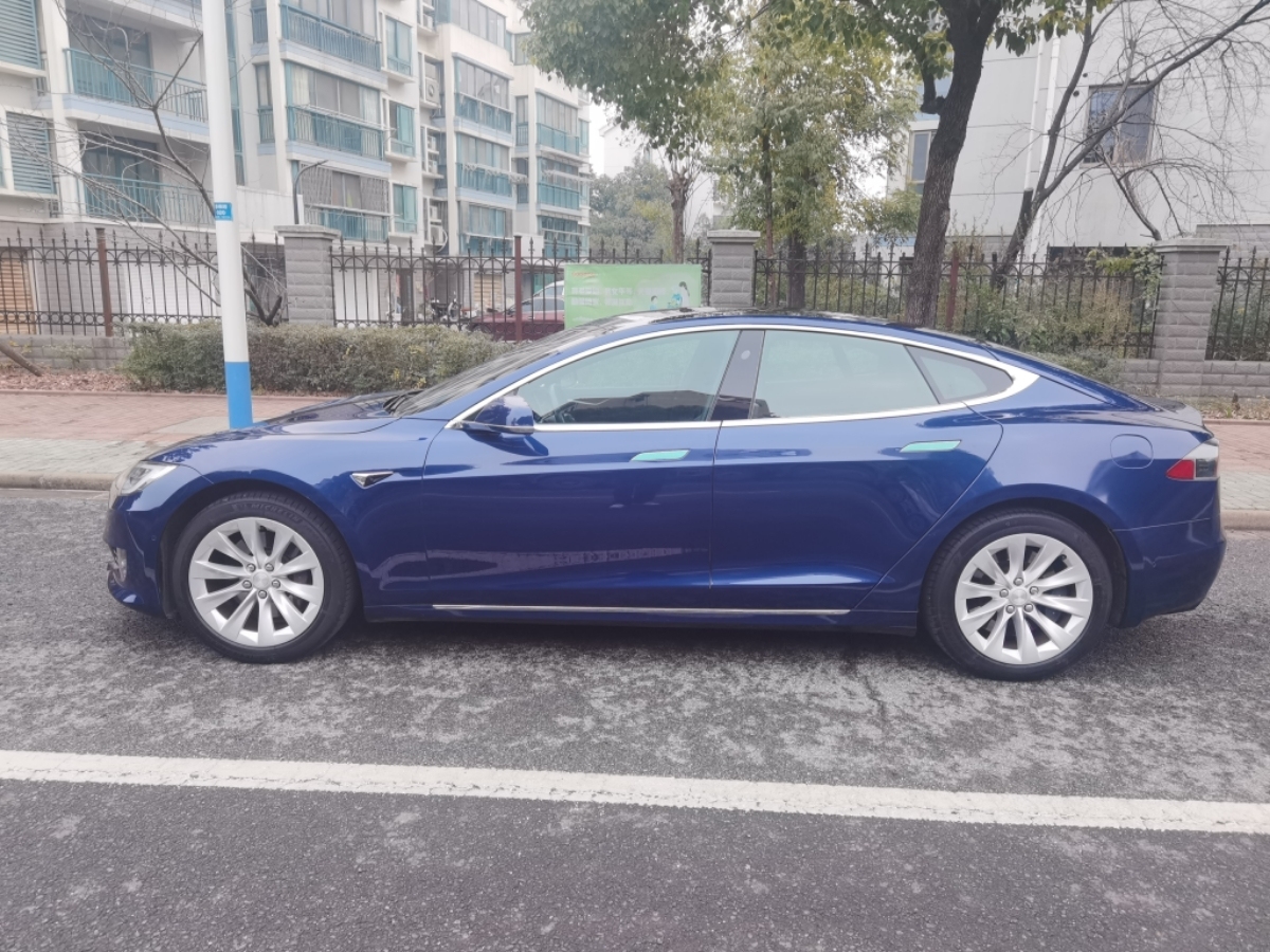 特斯拉 Model S  2017款 Model S 100D 長續(xù)航版圖片