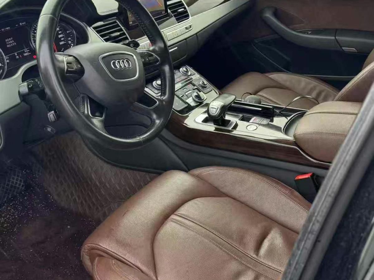 奧迪 奧迪A8  2016款 A8L 60 TFSI quattro豪華型圖片