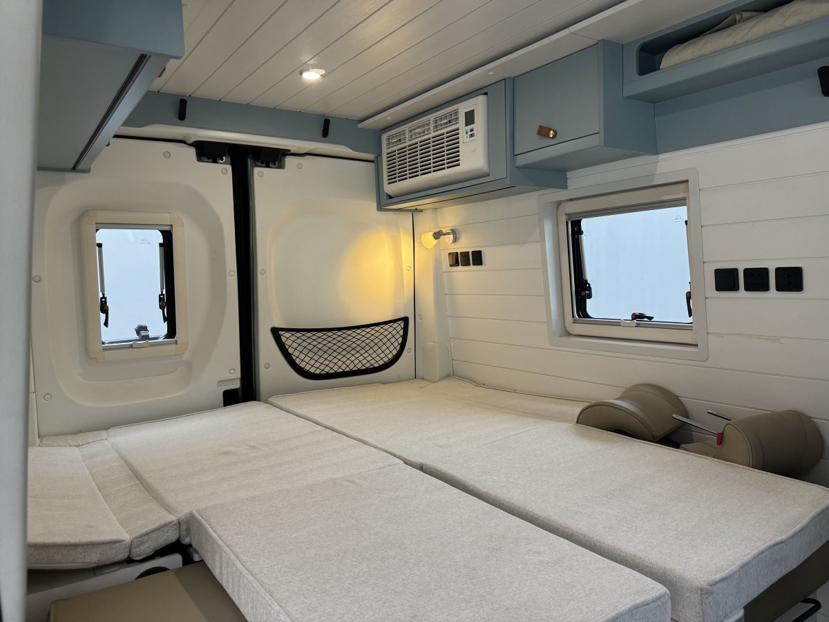 上汽大通 RV90  2023款 宜動(dòng)生活家圖片
