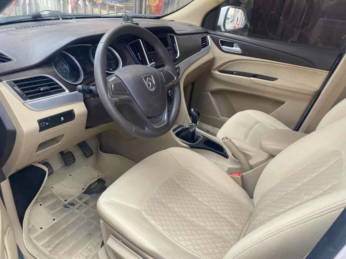 寶駿 360  2018款 1.5L 手動精英型圖片
