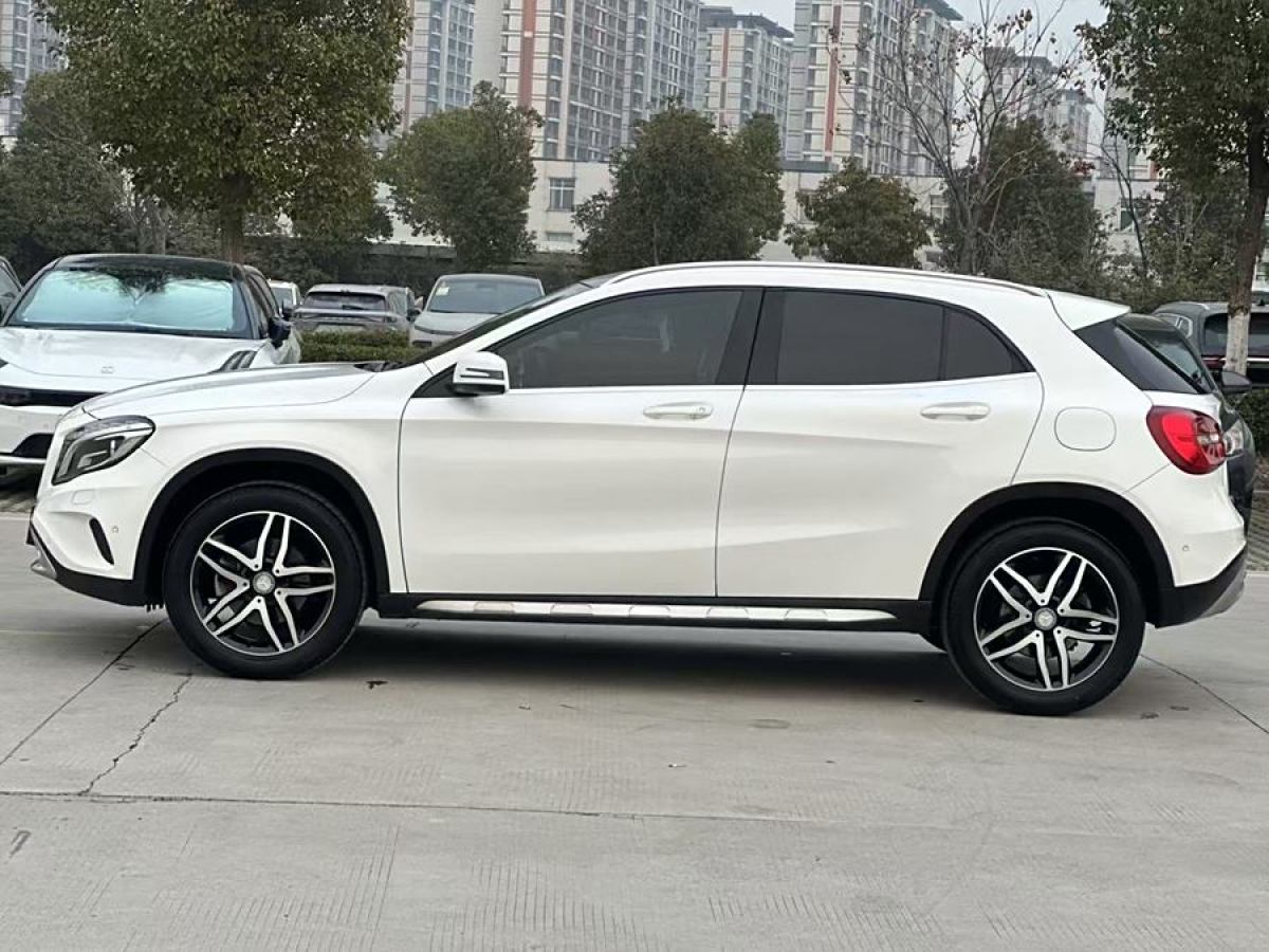 奔馳 奔馳GLA  2016款 GLA 220 4MATIC 時尚型圖片