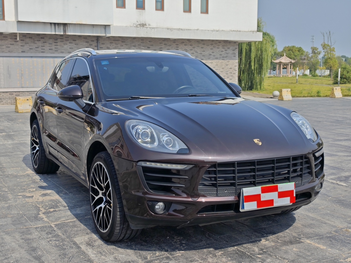 2015年8月保時(shí)捷 Macan  2016款 Macan 2.0T