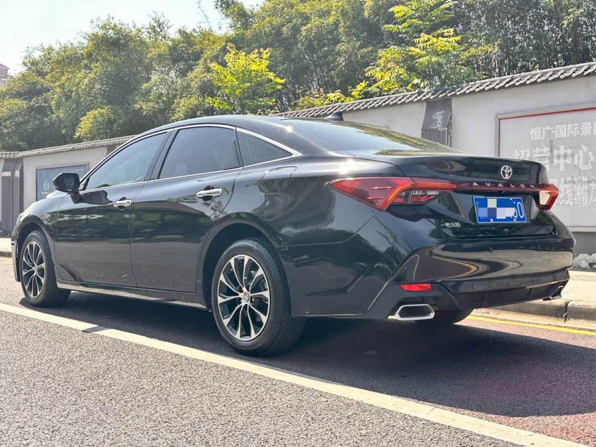 豐田 亞洲龍  2022款 2.0L 豪華版圖片