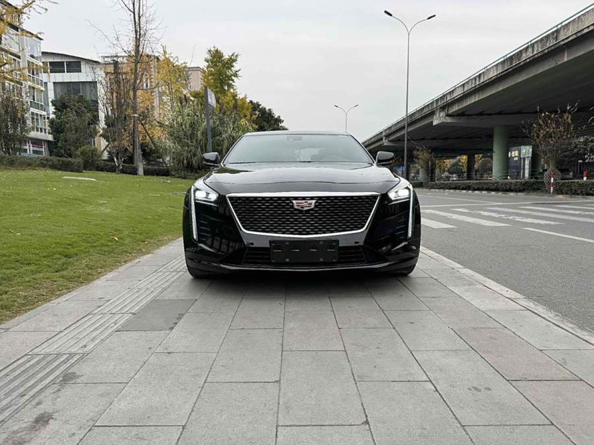 凱迪拉克 CT6  2019款 28T 豪華型圖片