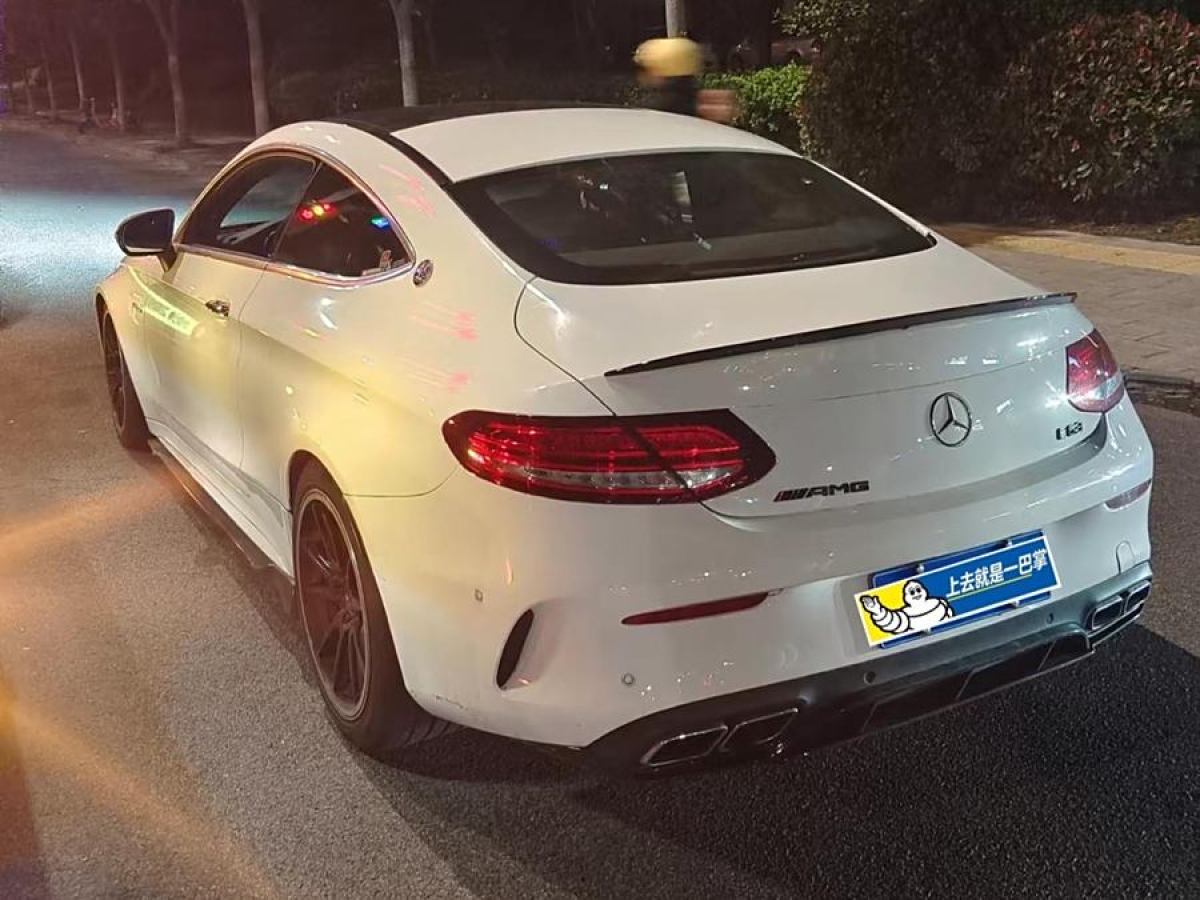 2017年8月奔馳 奔馳C級AMG  2016款 AMG C 63 Coupe