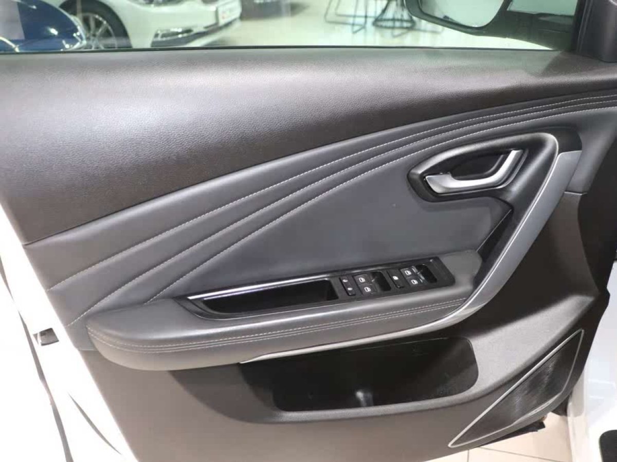 捷途 X70  2018款 1.5T 手動暢行版圖片