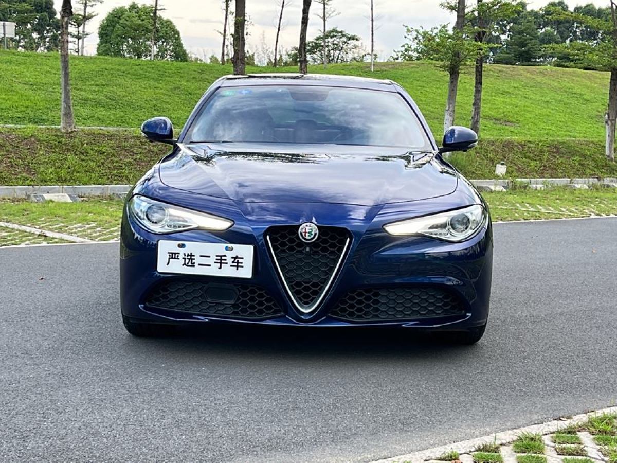 阿尔法·罗密欧 Giulia  2017款 2.0T 200HP 精英版图片