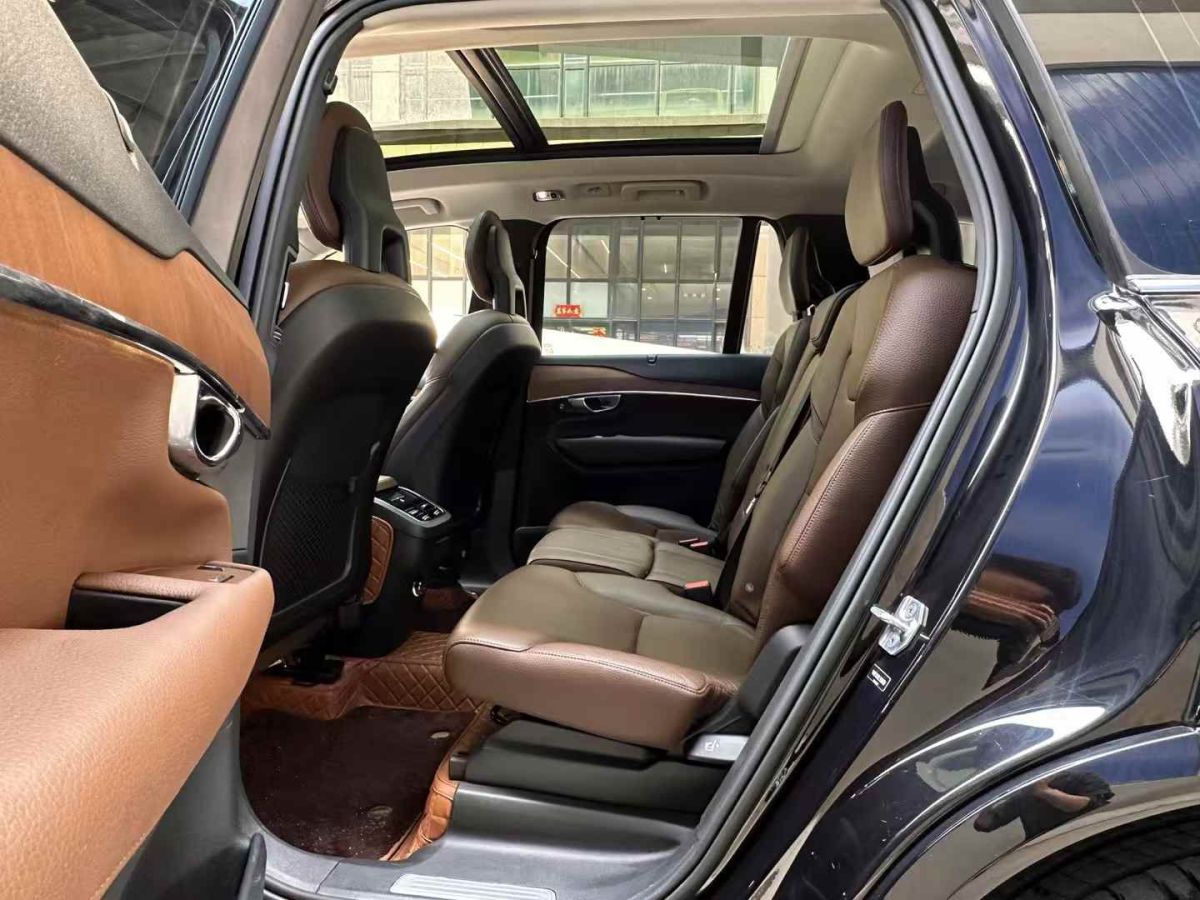 沃爾沃 XC90  2020款 T6 智尊豪華版 7座圖片