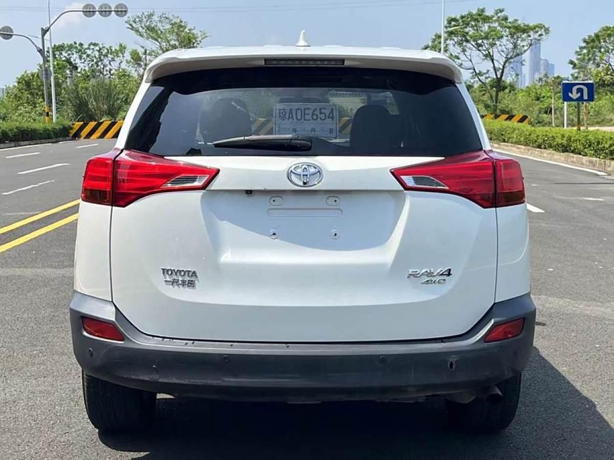 豐田 RAV4榮放  2015款 2.5L 自動(dòng)四驅(qū)精英版圖片