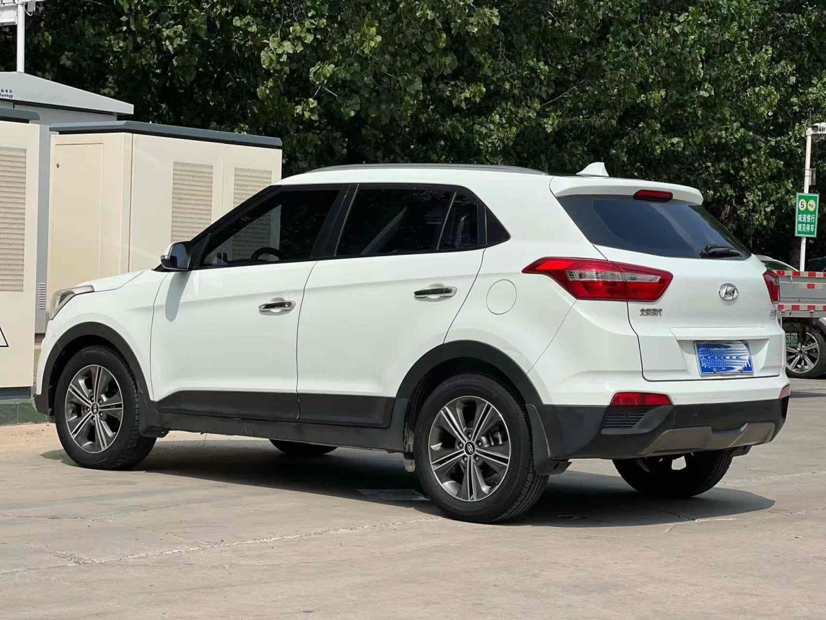 现代 ix25  2015款 1.6L 自动两驱智能型GLS图片