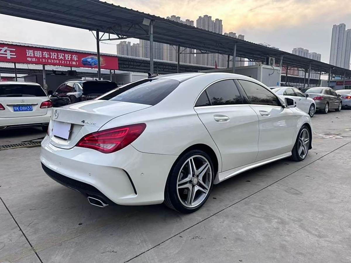 2015年8月奔馳 奔馳CLA級(jí)  2015款 CLA 220 4MATIC