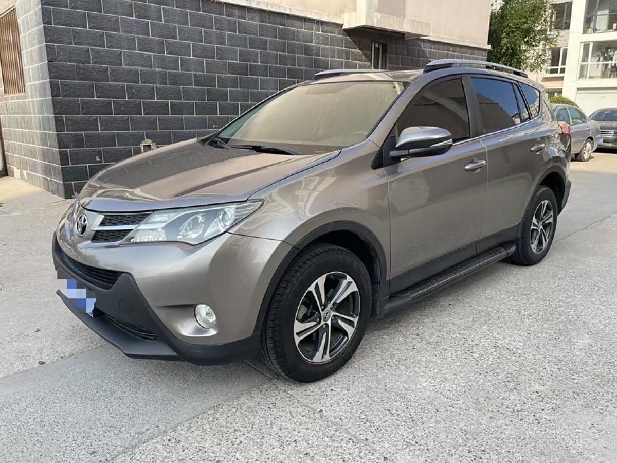 豐田 RAV4榮放  2015款 2.0L CVT兩驅(qū)風(fēng)尚版圖片