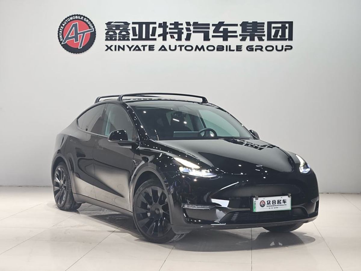 特斯拉 Model 3  2021款 改款 標(biāo)準(zhǔn)續(xù)航后驅(qū)升級版圖片