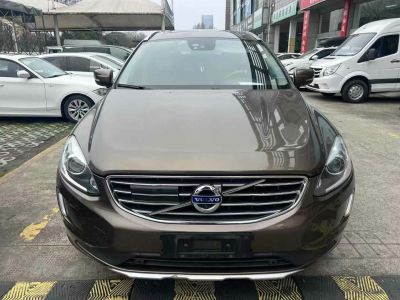 2017年3月 沃爾沃 XC60 2.0T T5 AWD 個(gè)性運(yùn)動(dòng)版圖片