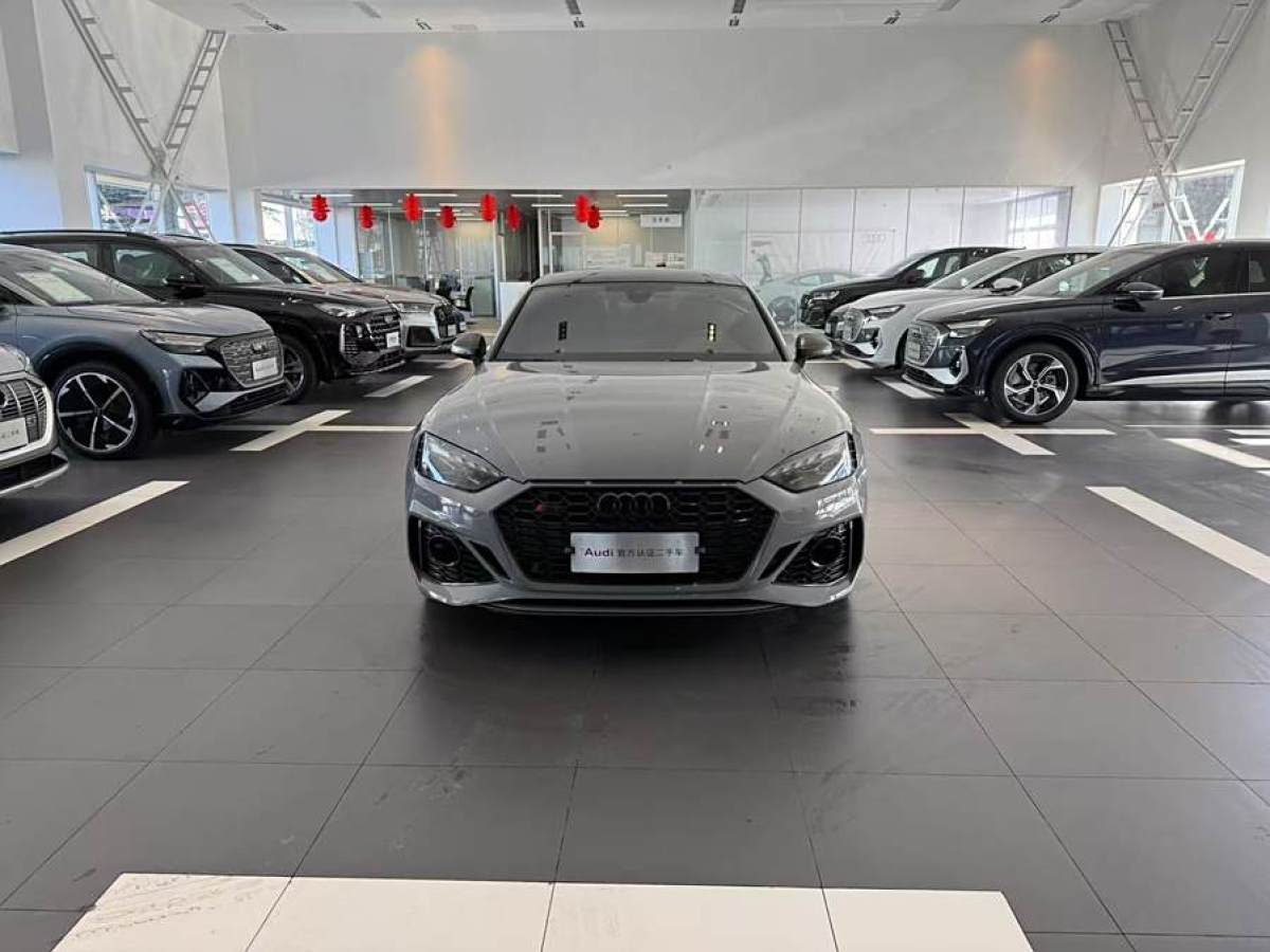 奧迪 奧迪RS 5  2021款 RS5 Sportback 暗金版圖片