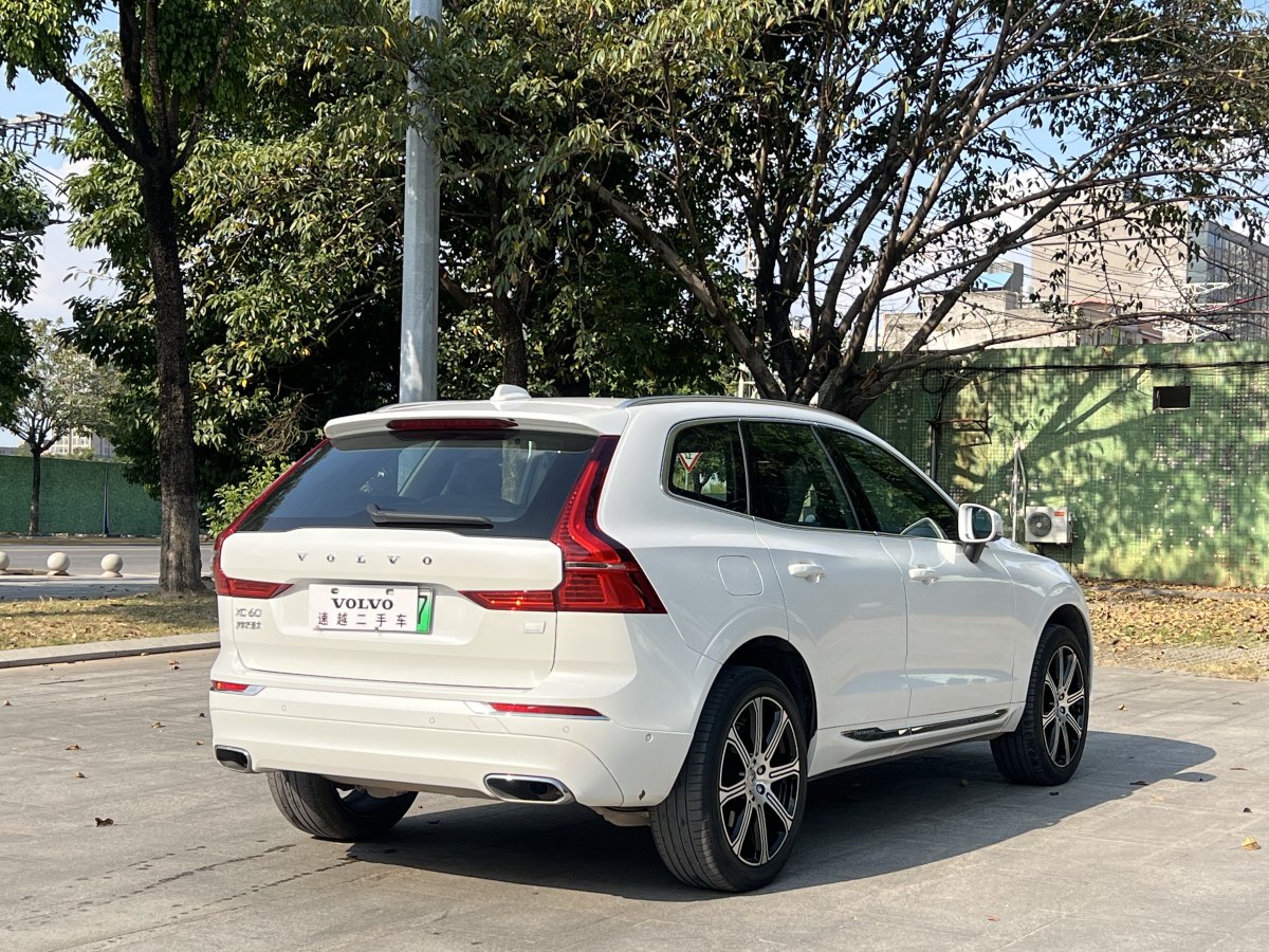 2021年6月沃爾沃 XC60新能源  2021款 T8 E驅(qū)混動 智雅豪華版