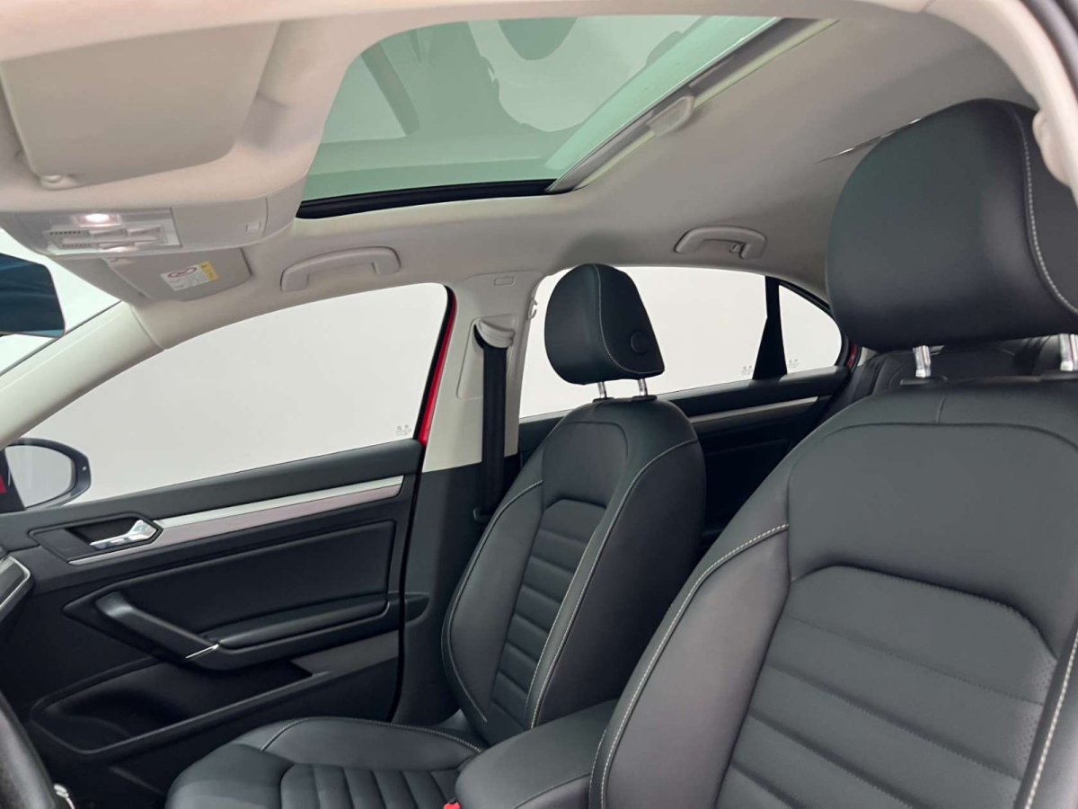 2020年11月大眾 凌渡  2022款 凌渡L 280TSI DSG熱辣版
