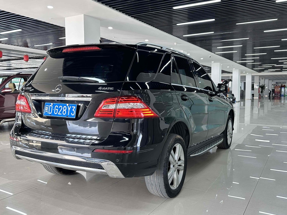 奔馳 奔馳M級(jí)  2013款 ML 350 美規(guī)版圖片