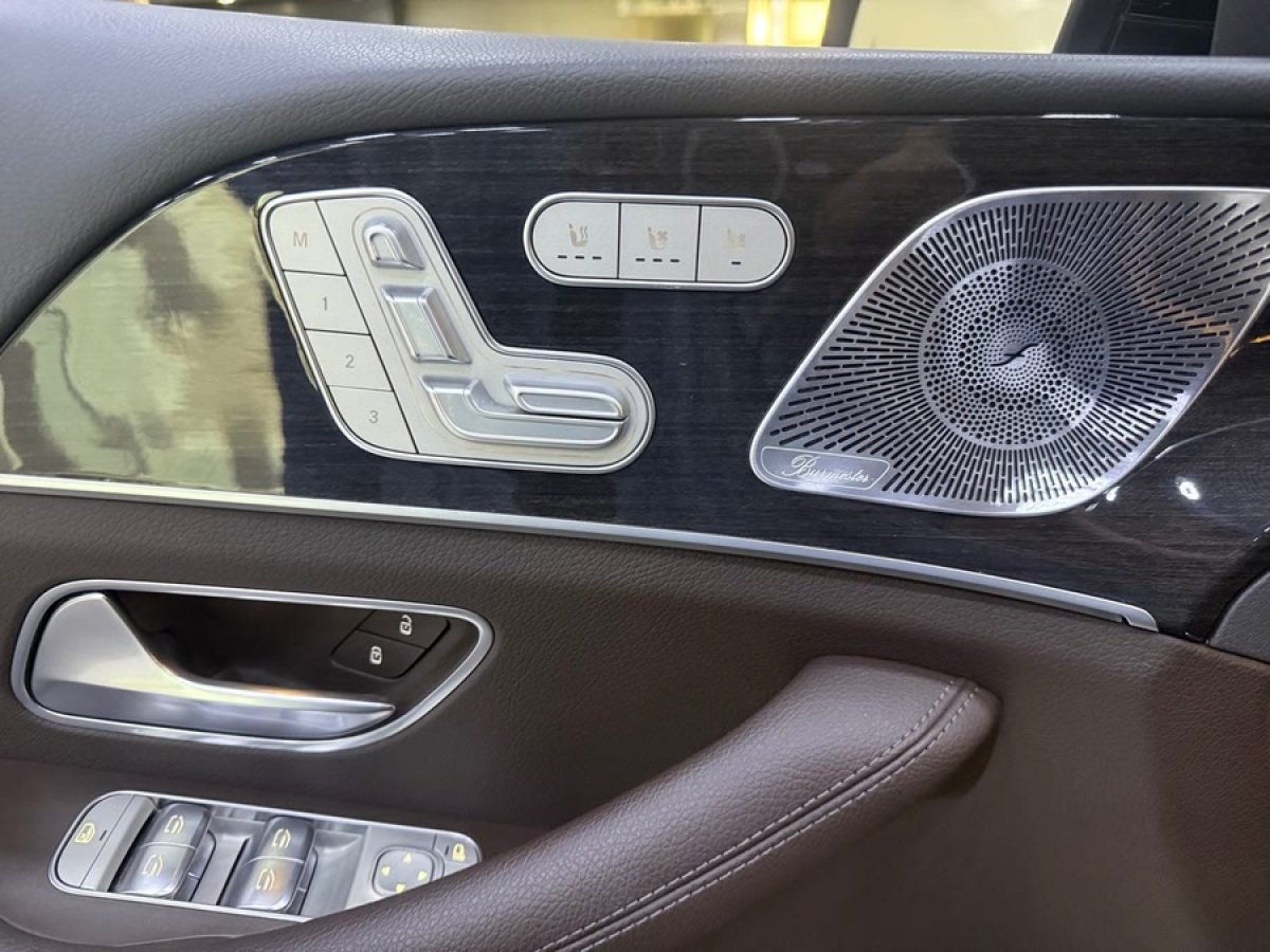 奔馳 奔馳GLS  2021款 改款 GLS 450 4MATIC 豪華型圖片