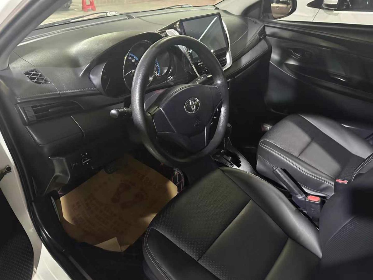 豐田 YARiS L 致享  2018款 1.5E CVT冠軍限量版圖片