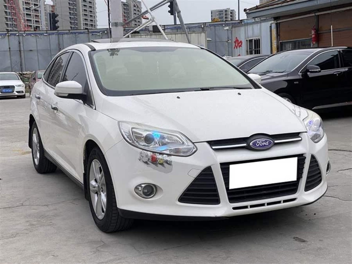 福特 ?？怂? 2012款 三廂 1.6L 手動(dòng)風(fēng)尚型圖片