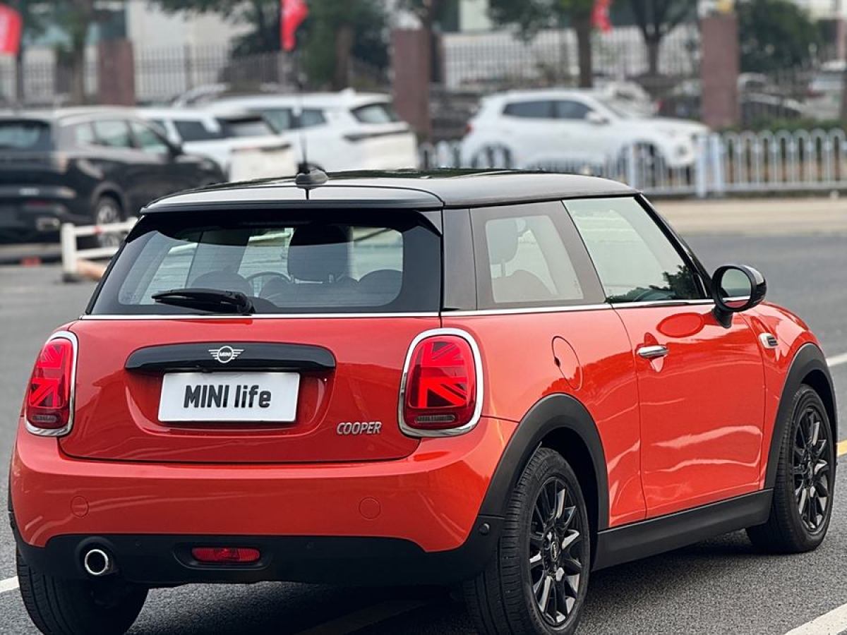 MINI MINI  2019款 1.5T COOPER 經(jīng)典派圖片