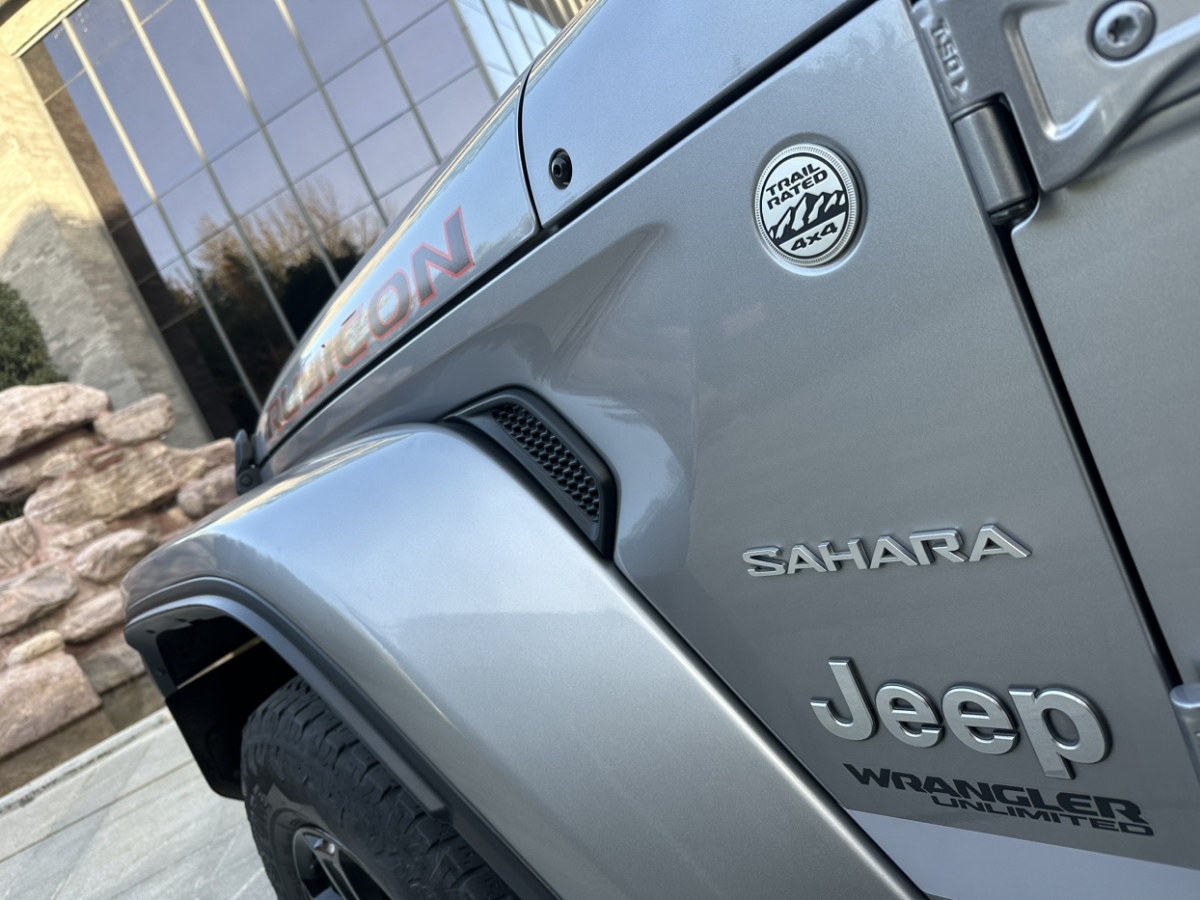 Jeep 牧馬人  2019款 2.0T Sahara 四門版 國VI圖片