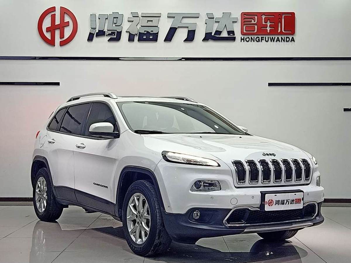 2017年5月Jeep 自由光  2016款 2.4L 專業(yè)版