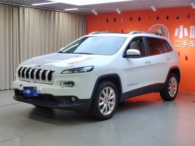 2014年7月 Jeep 自由光(進(jìn)口) 2.4L 豪華版圖片