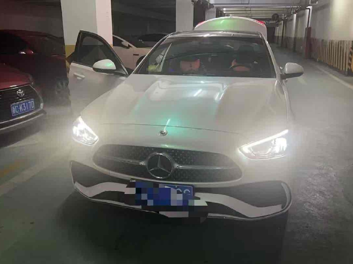 奧迪 奧迪A4L  2019款 40 TFSI 進(jìn)取型 國(guó)VI圖片