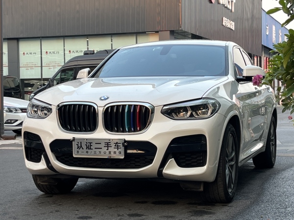 宝马 宝马X4  2020款 xDrive25i M运动套装