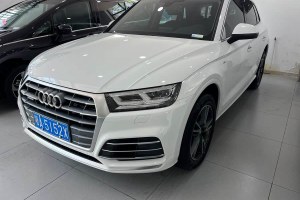奧迪Q5L 奧迪 改款 40 TFSI 榮享時(shí)尚型