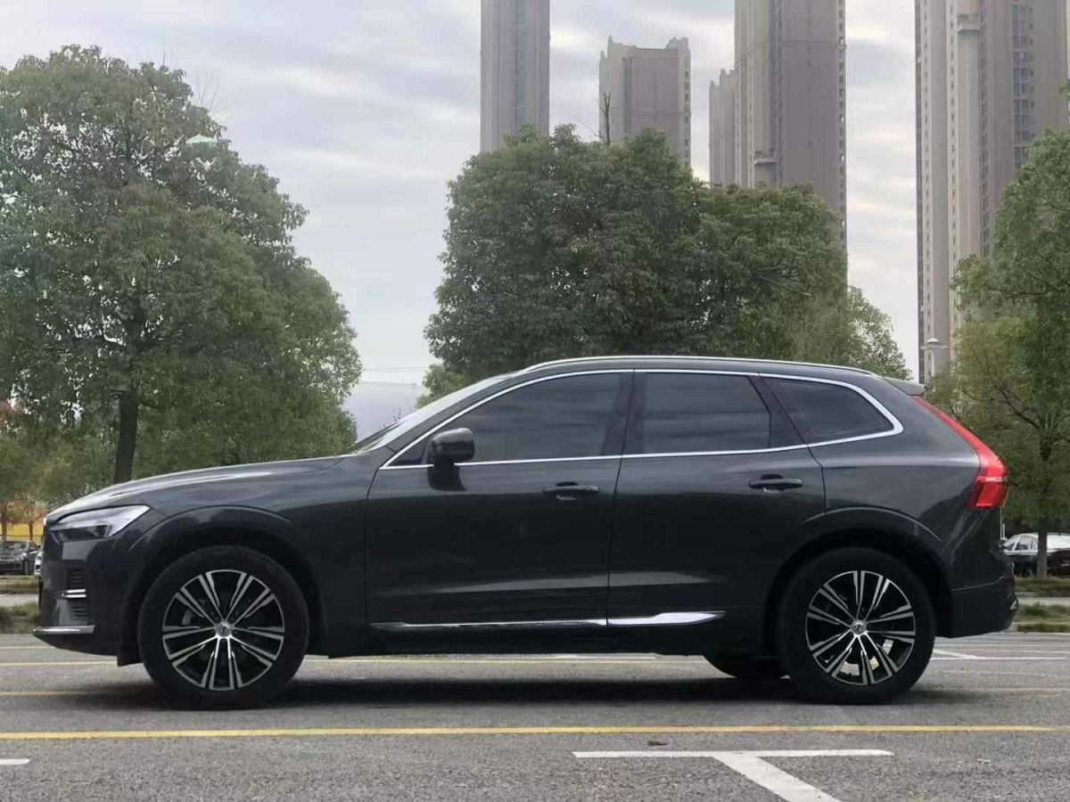 沃爾沃 XC60  2022款 B4 智行豪華版圖片