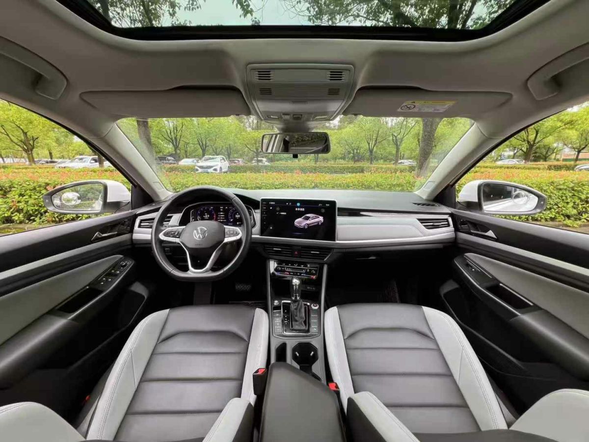 大眾 寶來(lái)  2024款 200TSI 手動(dòng)暢行版圖片