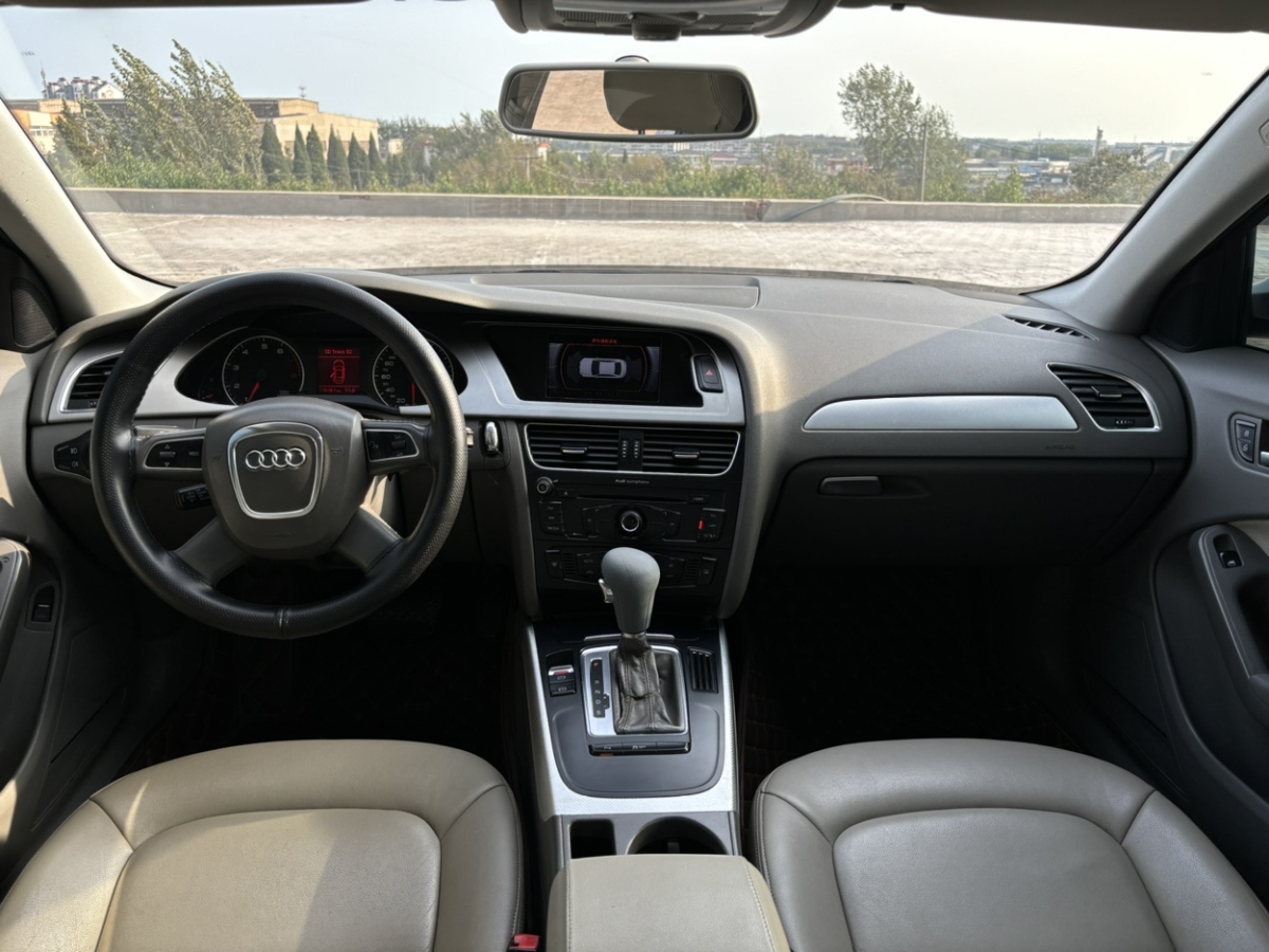 2011年10月奧迪 奧迪A4L  2011款 2.0 TFSI 技術(shù)型