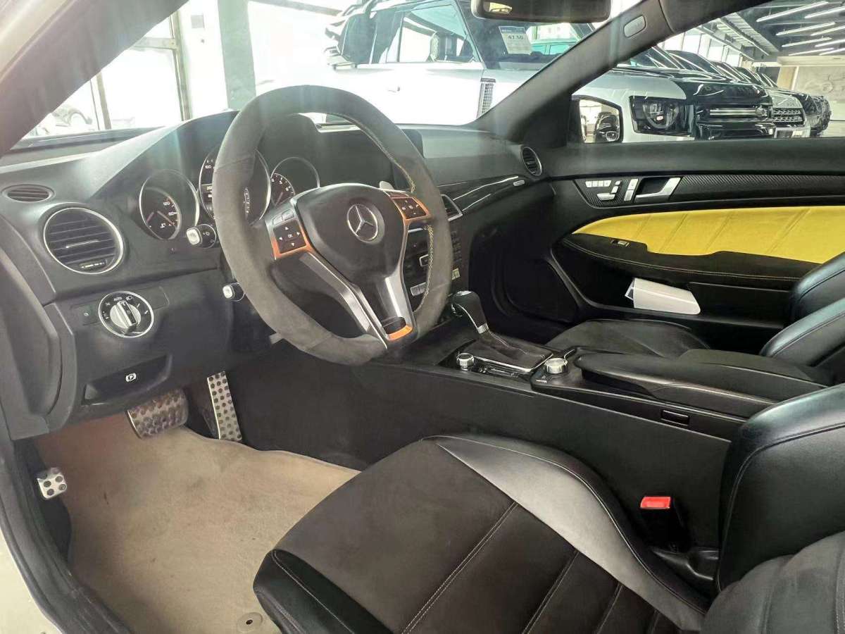 奔馳 奔馳C級(jí)AMG  2014款 AMG C 63 Edition 507圖片