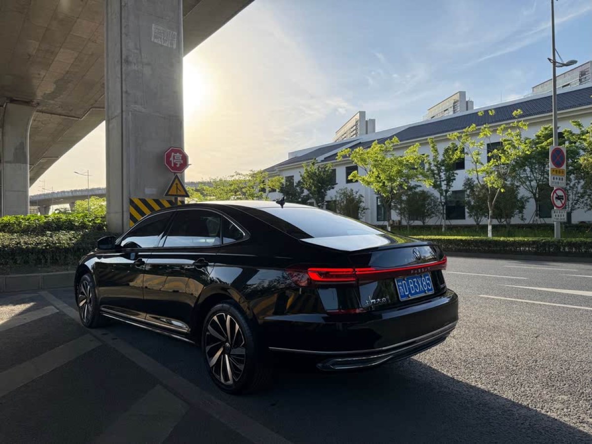 大眾 帕薩特  2022款 330TSI 星空尊貴版圖片