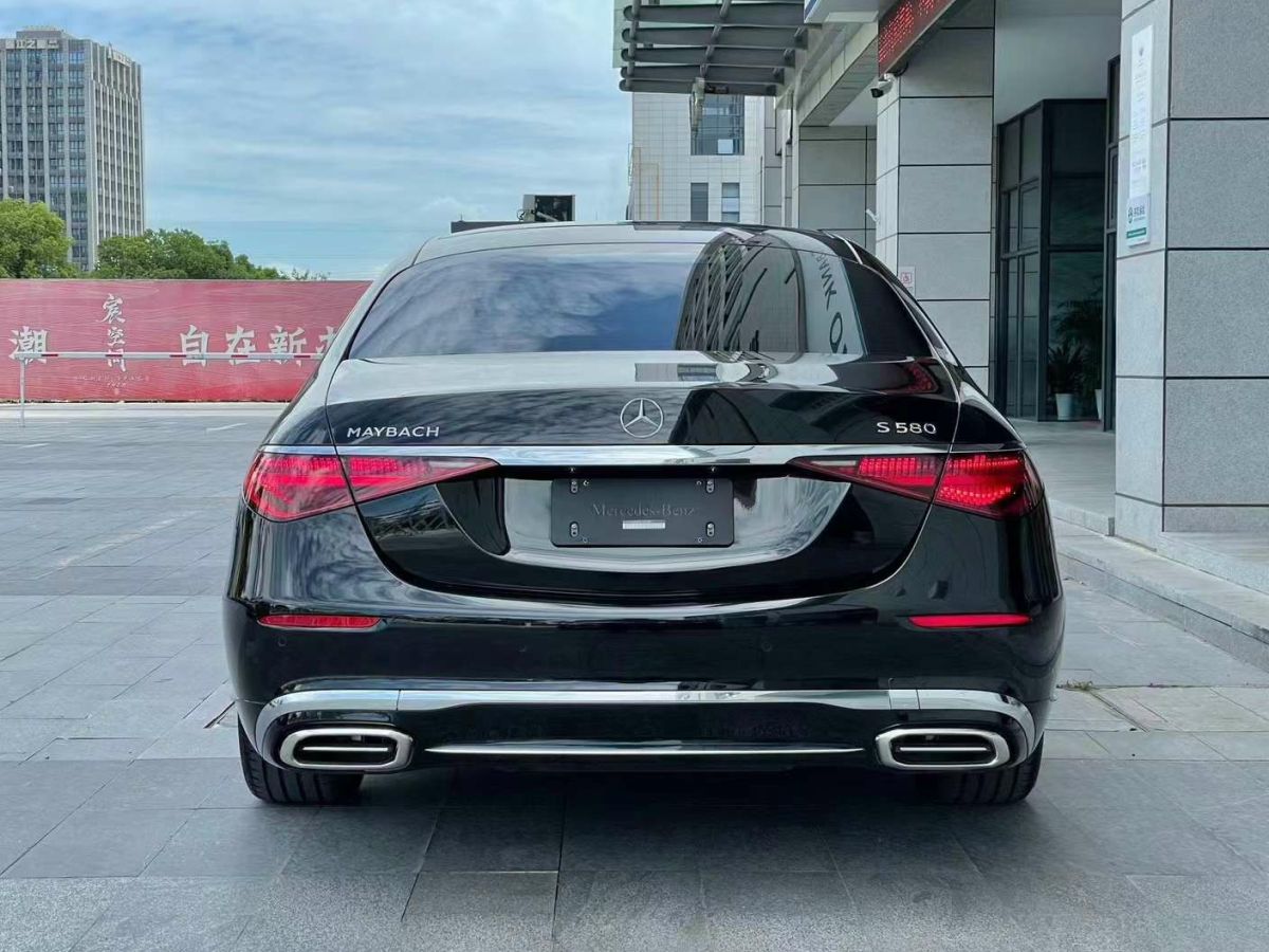 金冠 金冠奔驰V-Class  2023款 2.0T 巴赫图片