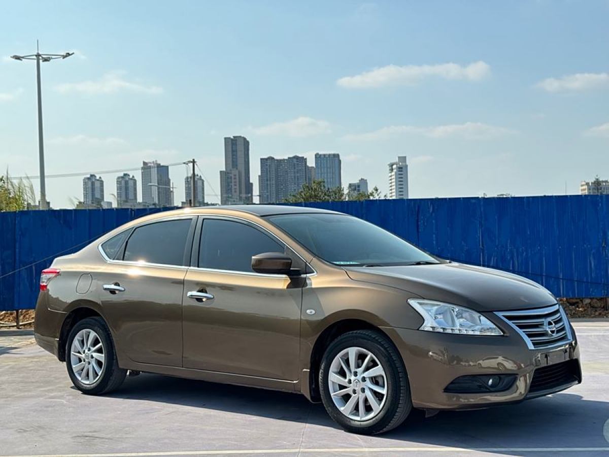 日產(chǎn) 軒逸  2012款 1.6XL CVT豪華版圖片