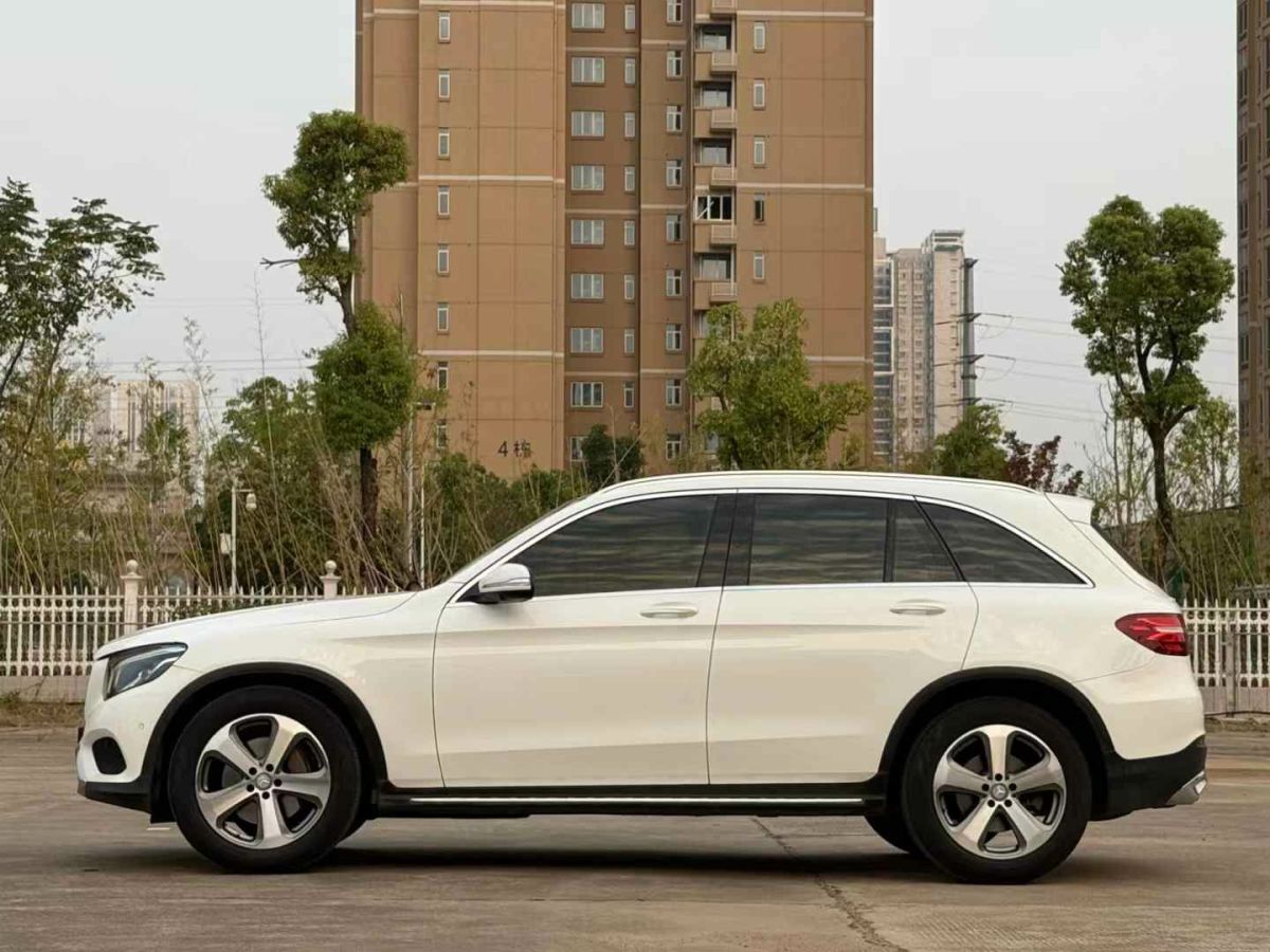 2016年1月奔馳 奔馳GLC  2016款 GLC 300 4MATIC 豪華型