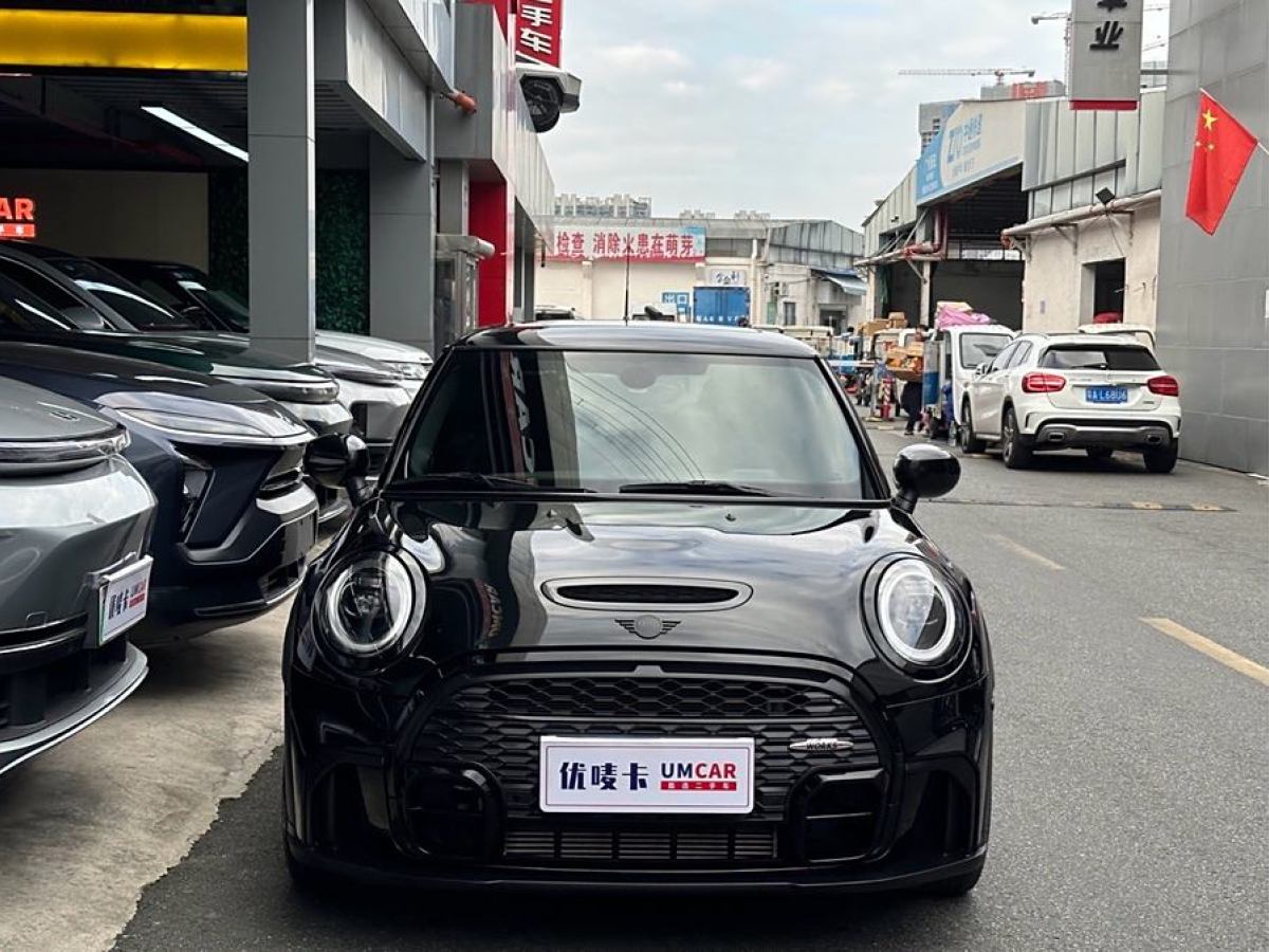 MINI MINI  2022款 2.0T COOPER S 黑標(biāo)特別版圖片