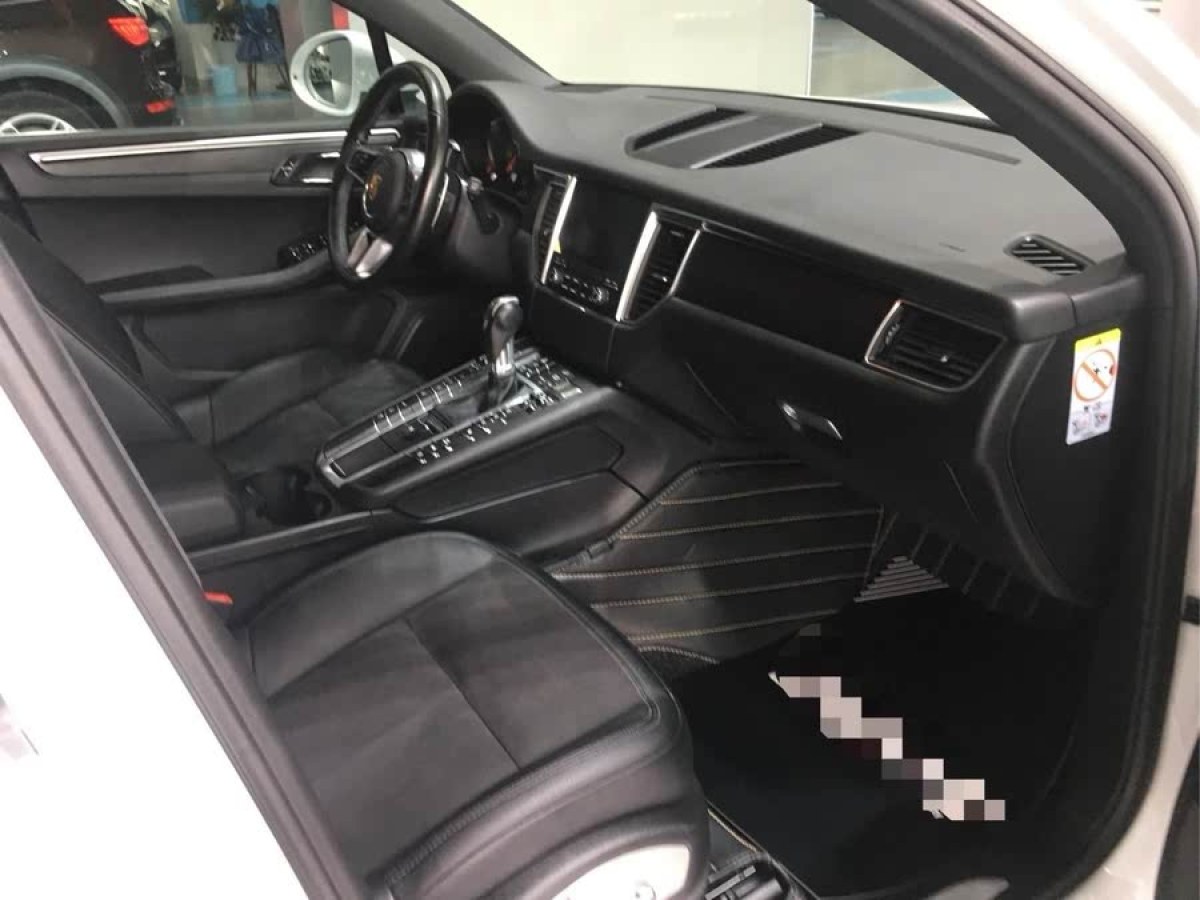 保時(shí)捷 Macan  2017款 Macan 2.0T圖片
