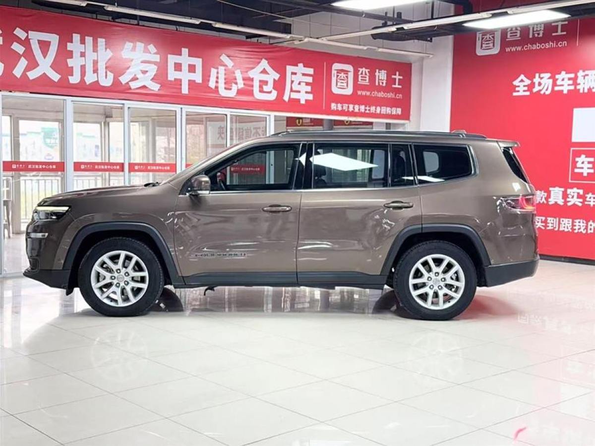 Jeep 指揮官  2018款 2.0T 兩驅(qū)進(jìn)享版 國(guó)VI圖片