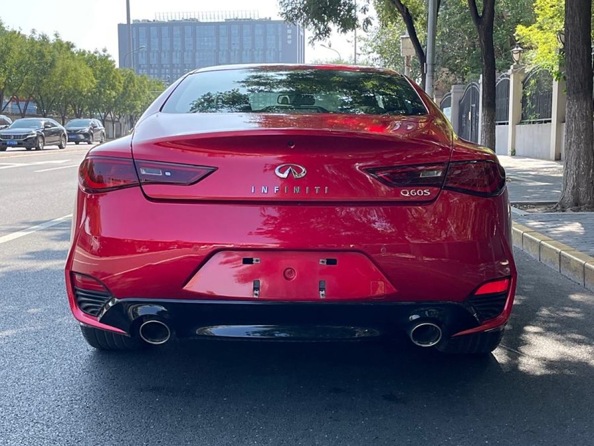 2019年6月英菲尼迪 Q60  2019款 S 2.0T 豪華運動版