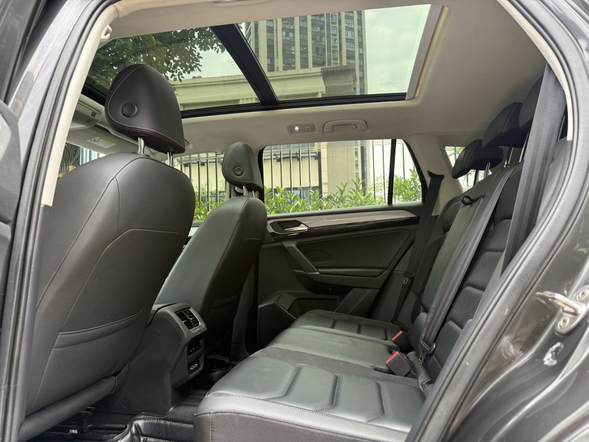 大眾 探岳  2019款 330TSI 兩驅(qū)豪華型Plus 國V圖片